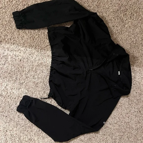 Cropped 1/4 zip alumni pullover, XS - Picture 3 of 4